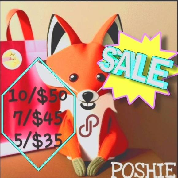 Closet Sale!! SHOP with POSHIE the Fox! 🦊 - Picture 1 of 2